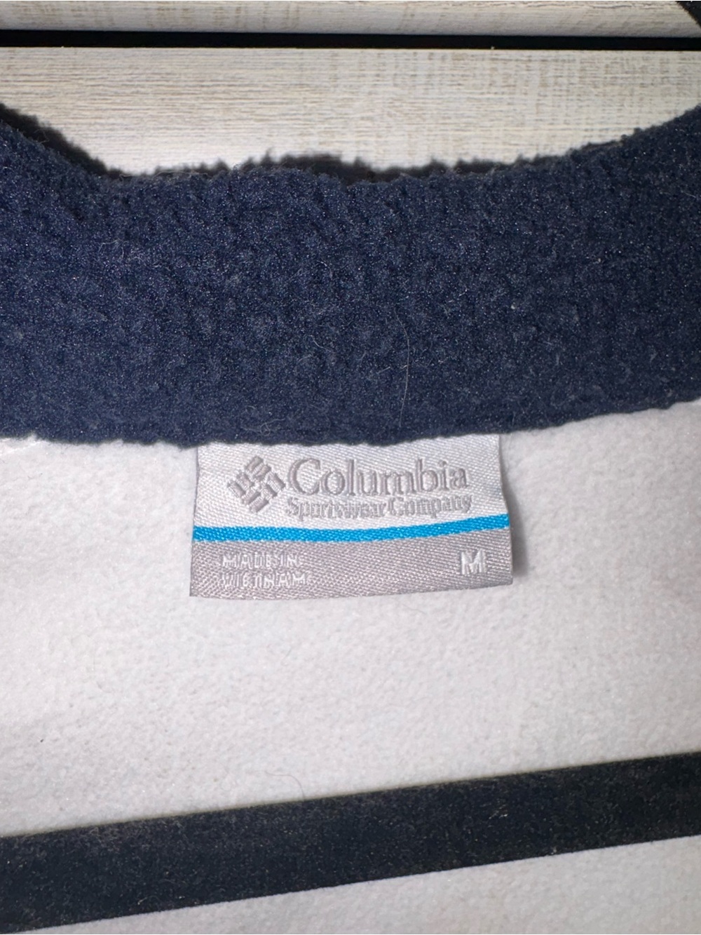 Columbia Women's Long Sleeve Cropped Fleece Pullover - Picture 4 of 5